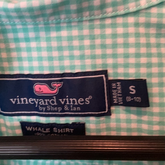 Vineyard Vines Whale Oxford Botton Down - Picture 4 of 4